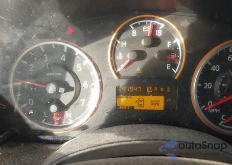 2014 Nissan Titan Sv z USA, uszkodzony, nr VIN 1N6BA0CA7EN504630